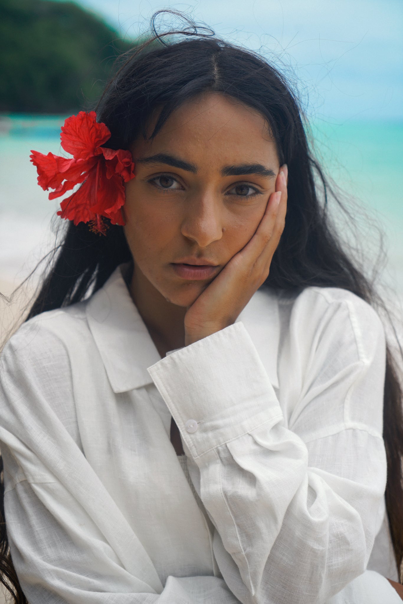 KIRRA IVORY LINEN SHIRT