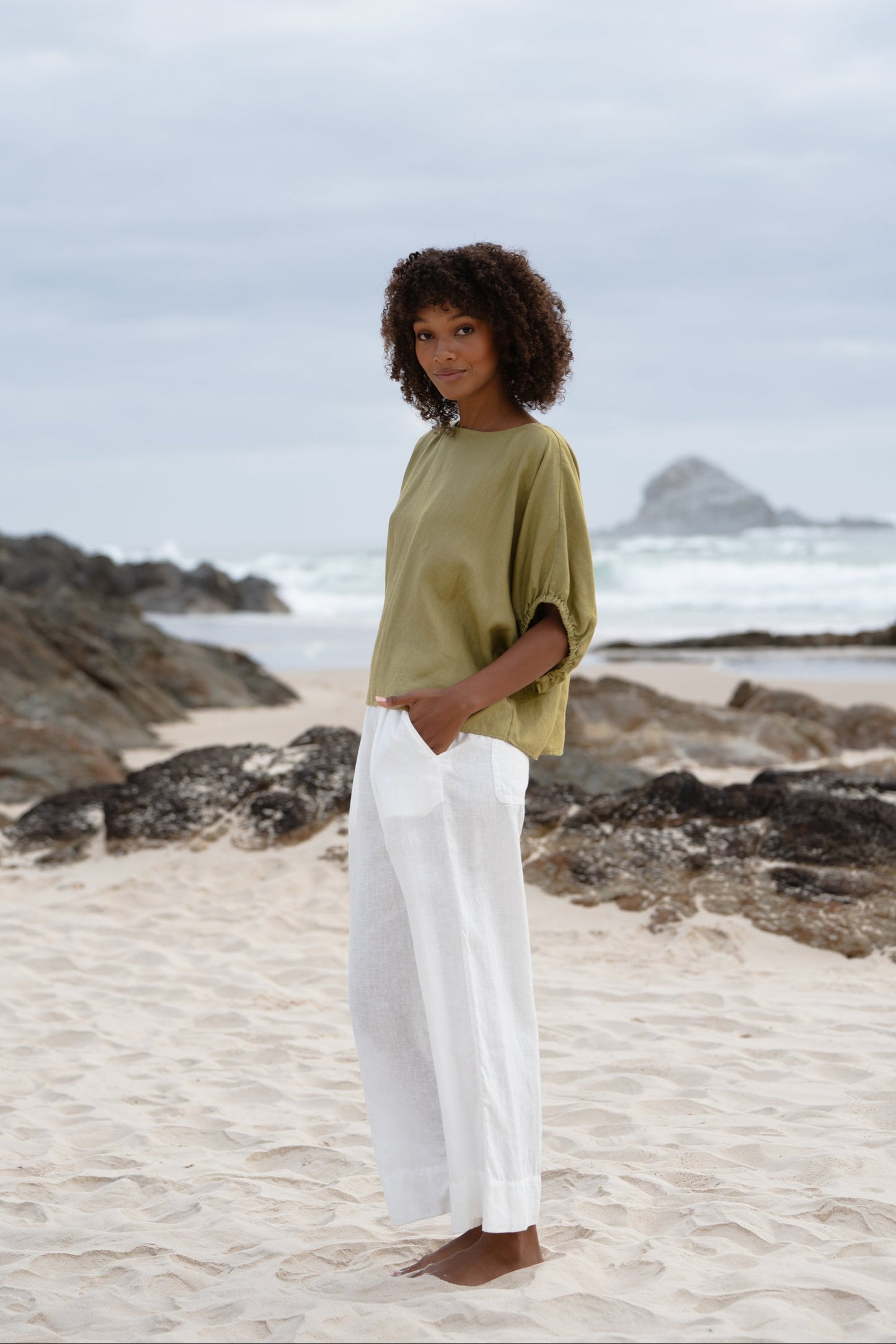 LILLY PILLY Tina linen top in Olive